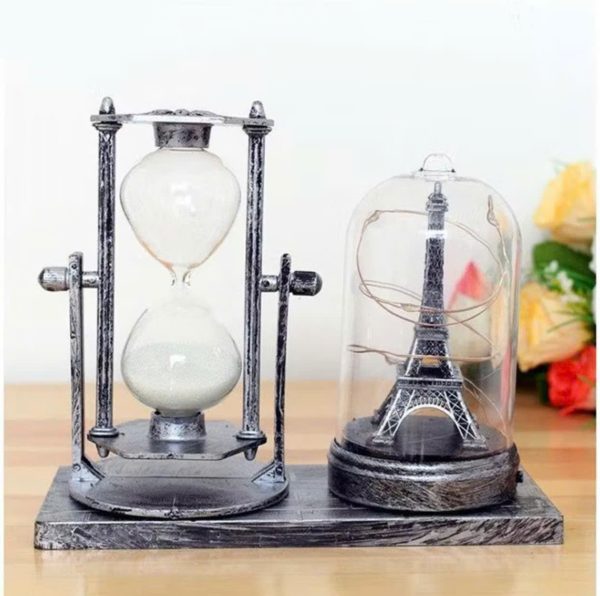 Mô hình tháp Eiffel trang trí để bàn có đèn phát sáng kèm đồng hồ cát phong cách Châu Âu - Ảnh 4